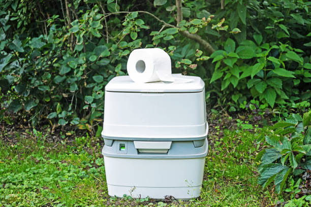 Best Porta potty rental near me  in Barberton, OH